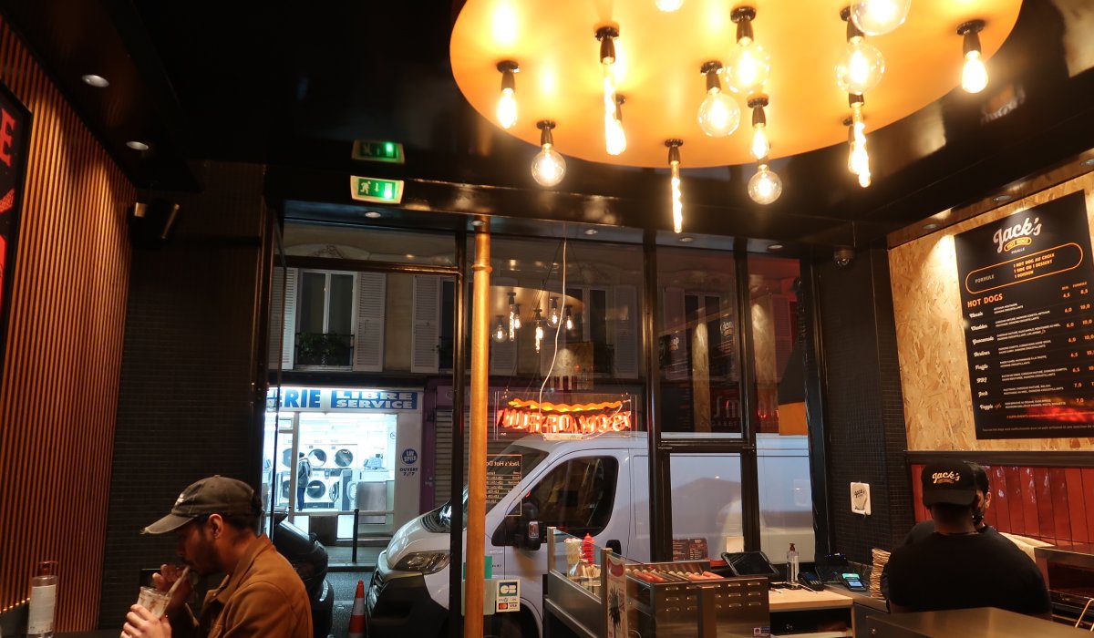 Restaurant Amricain Jack's Hot Dogs  Paris - Photo 1
