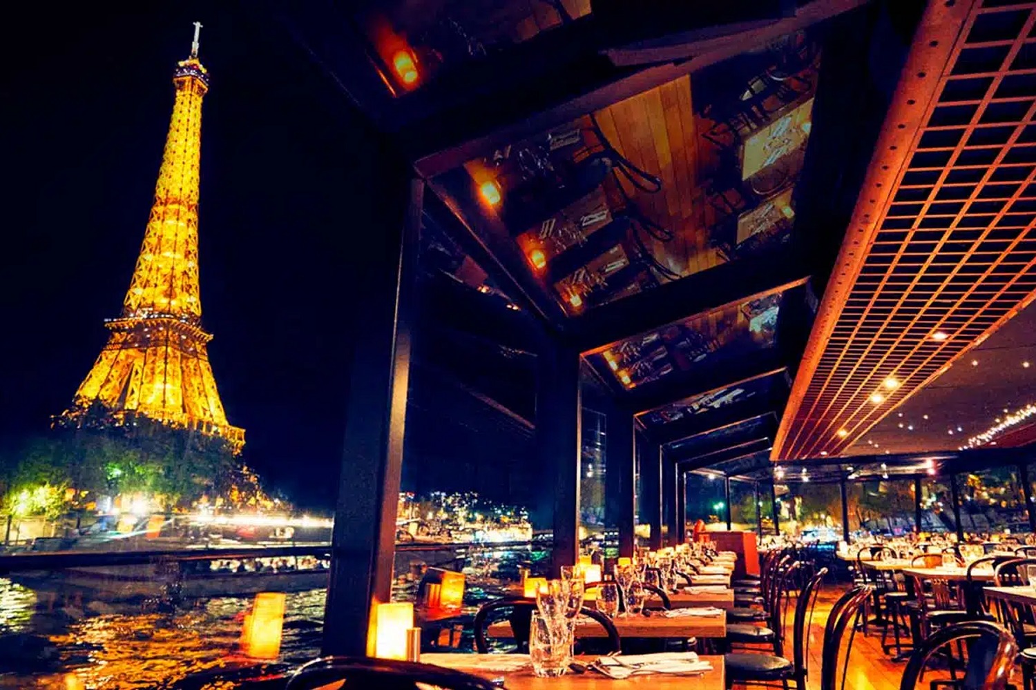 Restaurant Franais  Paris Paris Seine | Une flotte de bateaux prestigieux pour de magnifiques croisires sur la Seine