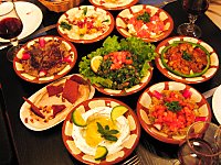 Mezze libanais au restaurant Tine