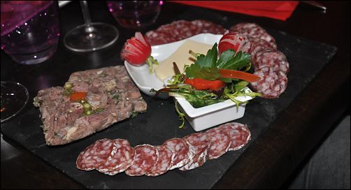 Panoramique du restaurant L'Entrée des Artistes à Paris