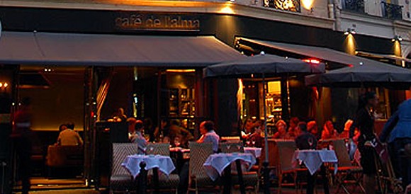 Panoramique du restaurant Le Cafe De L'alma à Paris