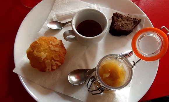 Restaurant Coffee & Signs - Café gourmand