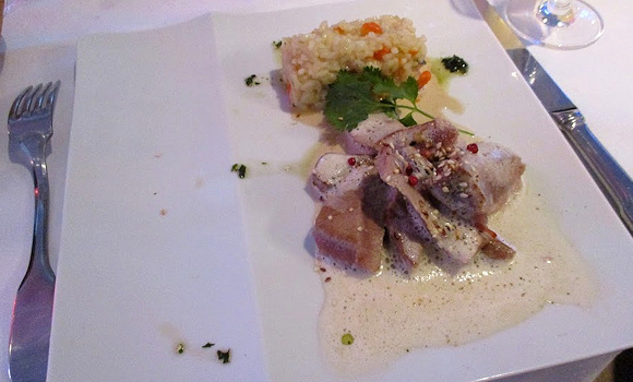 Restaurant Le Sâotico - Filet de thon au sésame grillé et baies roses