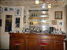 Photo restaurant paris Au Fin Bec - Un bar très accueillant.