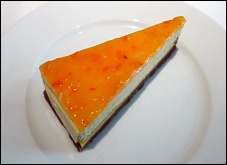 Photo restaurant paris La Cuisine (H�tel Royal Monceau) - Cheese-cake moelleux au fruit de la passion