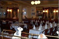 Photo restaurant paris Au Chien Qui Fume - .jpg