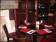 Photo restaurant paris Au Diable des Lombards - Une salle cosy