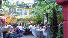 Photo restaurant paris Bistro des Dames - Cadre très verdoyant