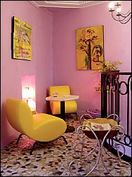 Photo restaurant paris La Bleuetière - Le mini salon à l'étage est mimi !
