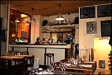 Photo restaurant paris Brun de Zinc - Décoration dans les tons marrons/beige