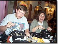 Photo restaurant paris Brussels Café Montmartre - Laurent et Christine adooooorent<BR>les moules frites !