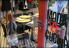 Photo restaurant paris Carmen Ragosta - Ambiance Boutique de mode :-)