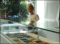 Photo restaurant paris Chai - Un buffet plein de fraîcheur<br>comme le sourire du personnel