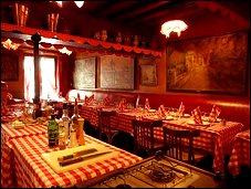 Photo restaurant paris Chez la M�re Catherine - Salle bien rustique
