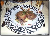 Photo restaurant paris Chez Bibi - Deux cuisses de confit...excellent