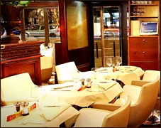 Photo restaurant paris Convivium - Salle chaleureuse