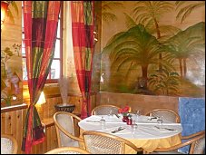 Photo restaurant paris La Tontine d'or - Un cadre exotique au coeur de Paris