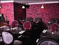 Photo restaurant paris L'Antichambre - Murs de velours
