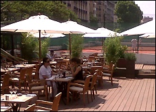 Photo restaurant paris Le Dauphine - Terrasse ensoleill�e