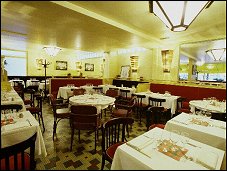 Photo restaurant paris Le Pataqu�s - Ambiance d�tendue