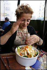 Photo restaurant paris Le Petit Baiona - Carole adooore les grandes salade.