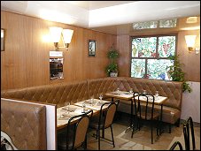 Photo restaurant paris Les Mouettes - Cadre ann�es 70