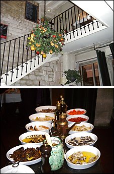 Photo restaurant paris La Locanda - Mezzanine et buffet d'antipastis
