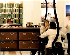 Photo restaurant paris Shanghai Caf� � La Maison de la Chine - Une jolie maison de th�