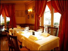 Photo restaurant paris Mavrommatis - Cadre classique