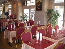 Photo restaurant paris Michelangelo du 9�me - Une salle bien �clair�e