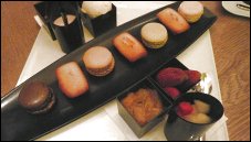 Photo restaurant paris Mood - D�clinaison de mini-desserts