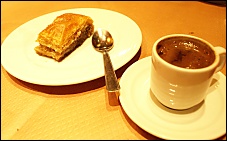 Photo restaurant paris Mythos - Café et gateau grec