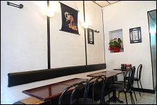 Photo restaurant paris Nagano - Petite salle a�r�e