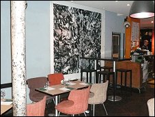 Photo restaurant paris On Cherche Encore - D�co seventy's years
