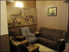 Photo restaurant paris Au Petit Batignolles - Le confort est au RDV