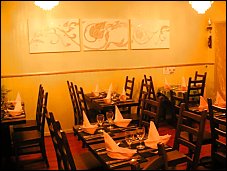 Photo restaurant paris Rajapreuk Thai Restaurant - Décor coloré et recherché