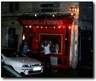 Photo restaurant paris Au Refuge des Fondus - Petit, mais rigolo ...