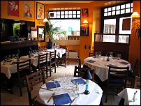 Photo restaurant paris Le Mûrier - Les tables sont bien disposées
