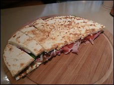 Photo restaurant paris Riccione - Piadina fa�on sandwich