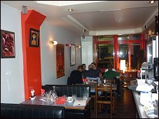 Photo restaurant paris Sakura - Un restaurant sobre et moderne