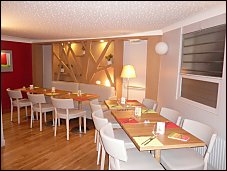 Photo restaurant paris Shake Eat - A l'étage un espace plus intime et cosy