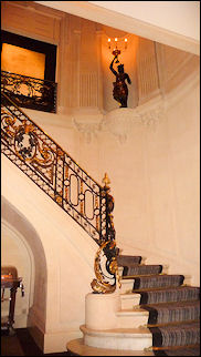 Photo restaurant paris Taillevent - Magnifique escalier