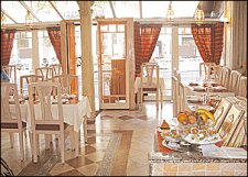 Photo restaurant paris Le Tunisiana - Cadre dans les tons roses