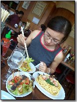 Photo restaurant paris Wong-Heng - Megumi une fois de plus se r�gale...