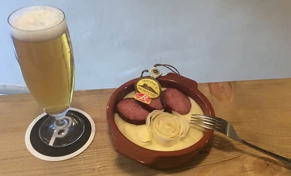 Restaurant Franais Jurassique Snack  Paris - Photo 2