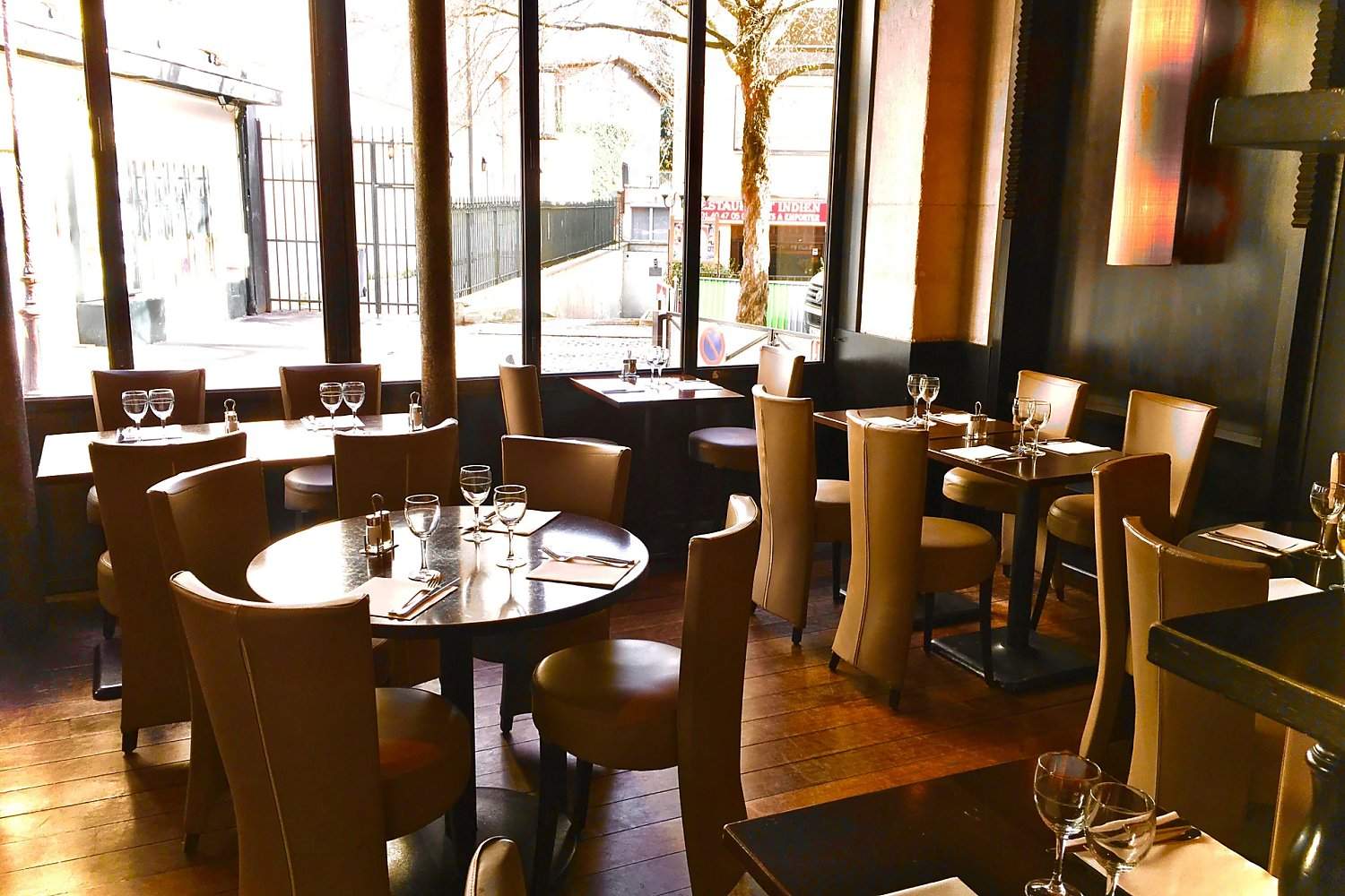 Restaurant Franais Backstage Caf  Paris - Photo 1