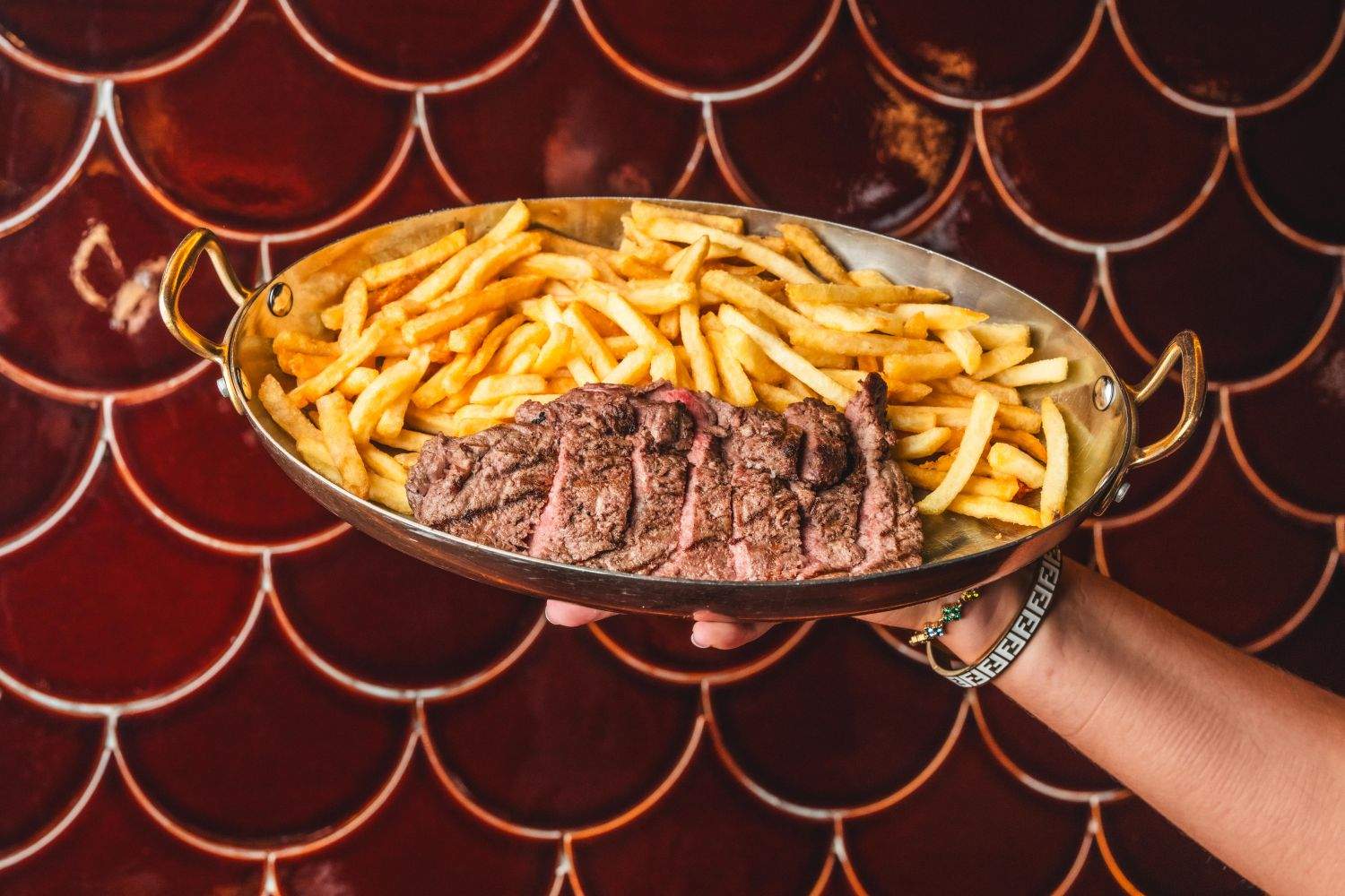 Restaurant Fran�ais Black Angus Saint-Lazare � Paris - Photo 2