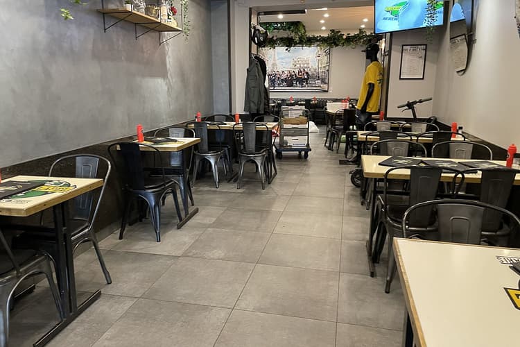 Restaurant L'As du Fallafel à Paris