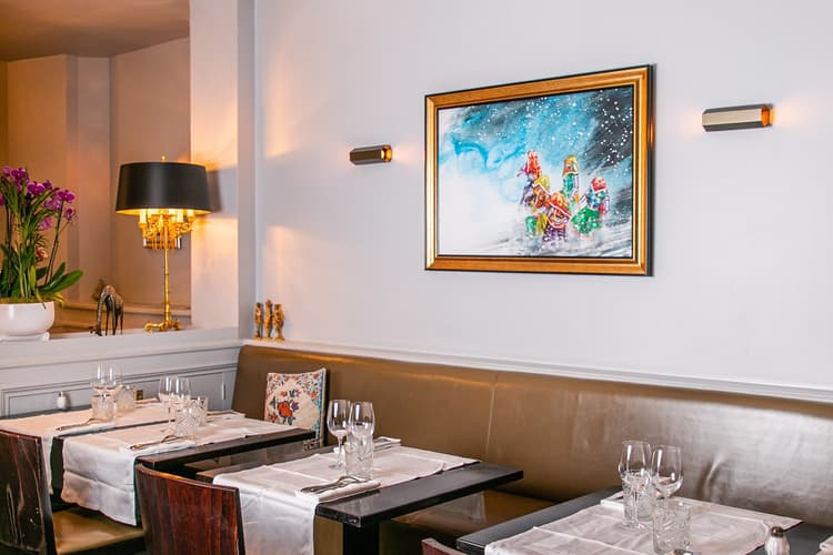 Restaurant Mayfair Garden à Paris