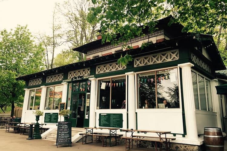 Restaurant Rosa Bonheur à Paris